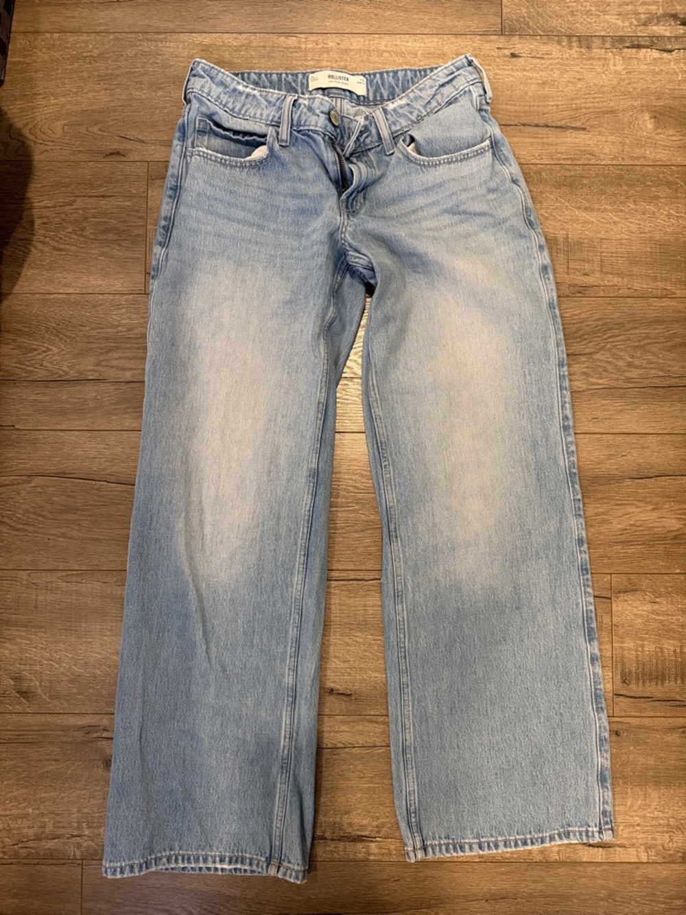 Light Blue Low Rise Leg Jeans - Women's
